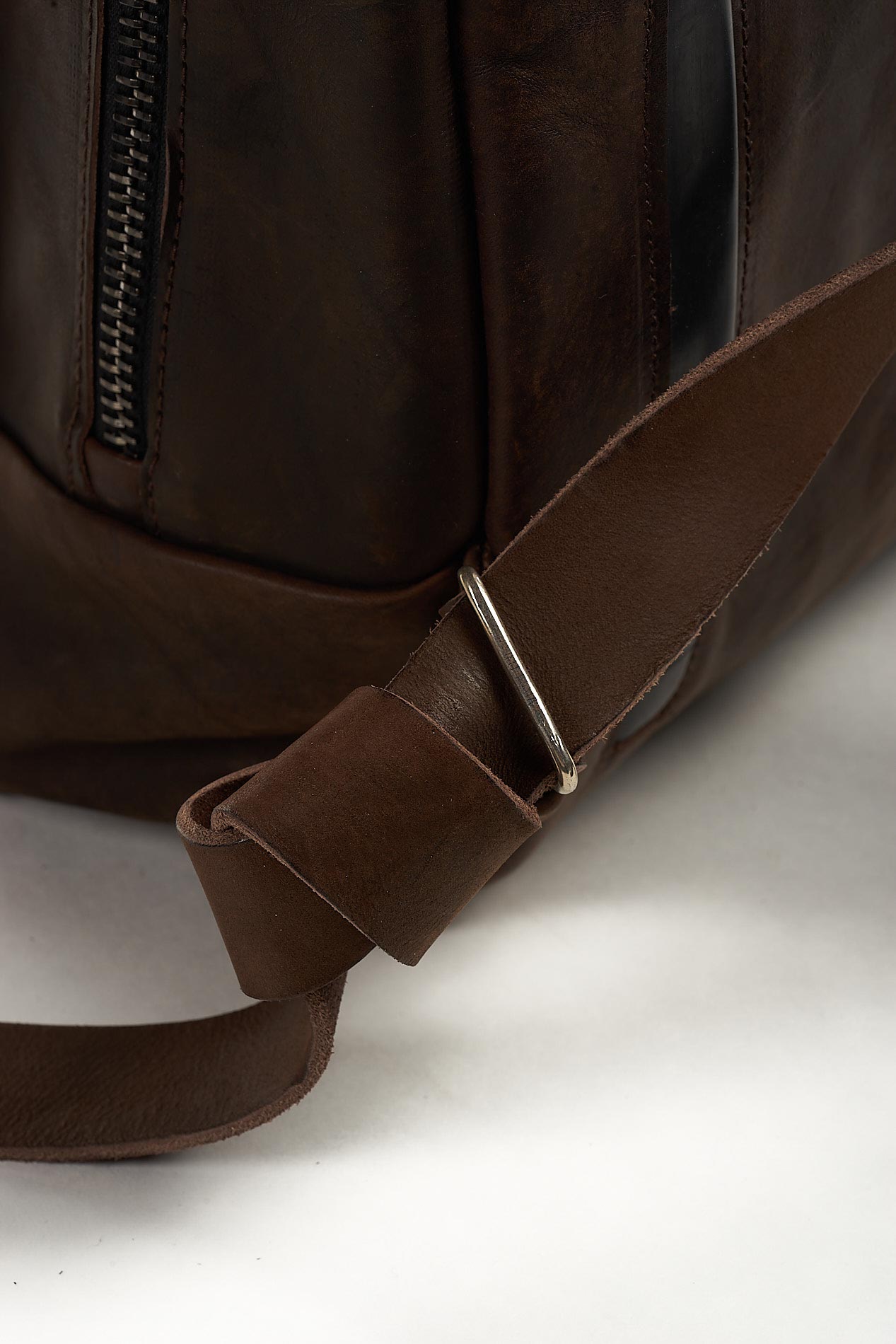daniele basta leather and silver bags - DETAIL 2